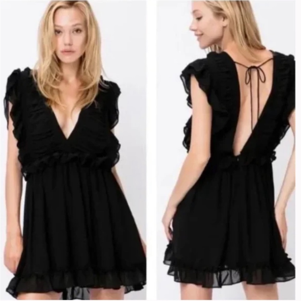 STORIA On a Rendezvous With You Black Ruffle Deep V Mini Dress Size Small